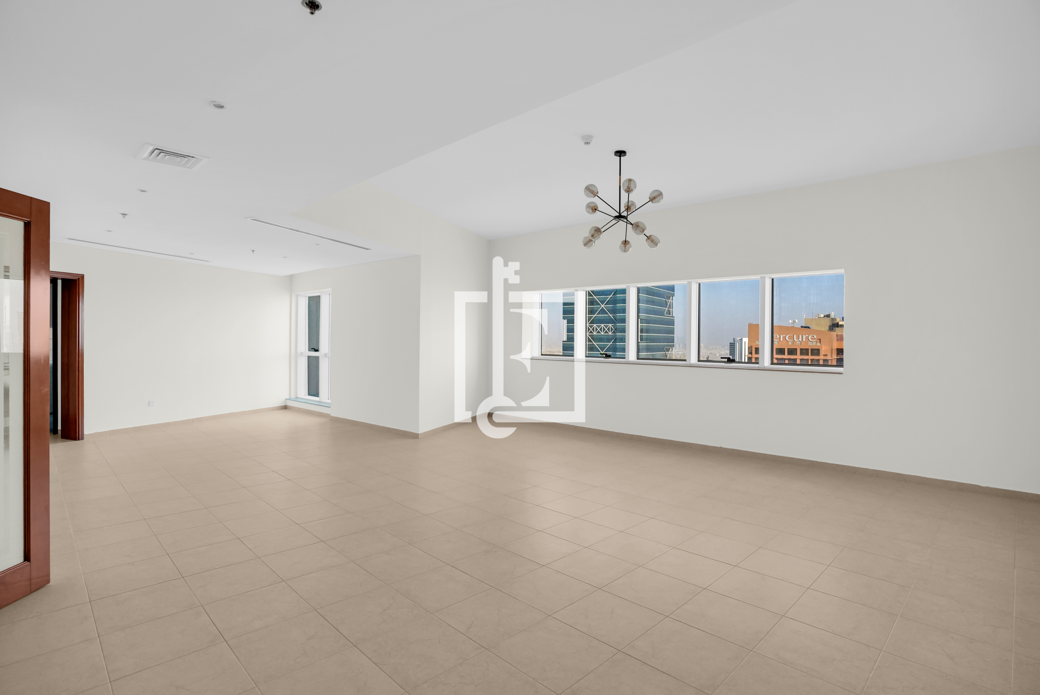 Huge 3BR | Premium Amenities | Near DIC Metro | Jewel Tower