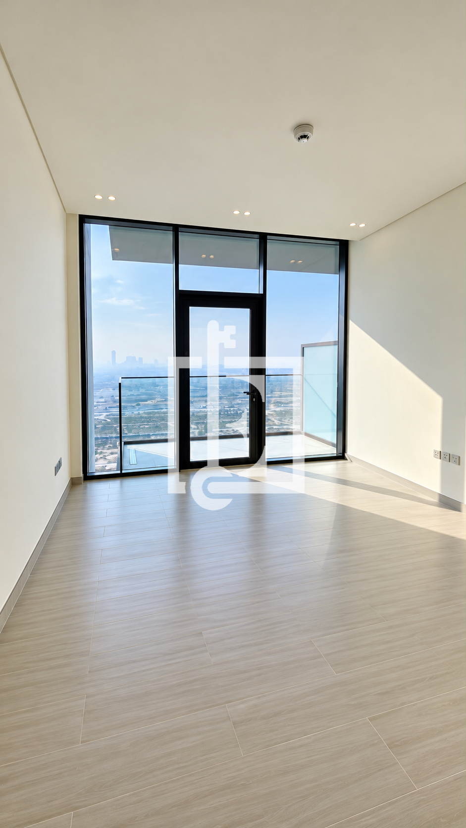 Modern Unfurnished Studio | Balcony | Skyline Views | Binghatti Apex